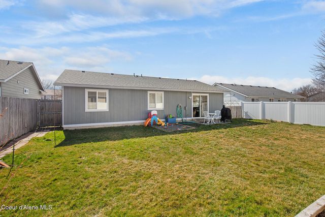 1207 E Horsehaven AVE, Post Falls, ID 83854