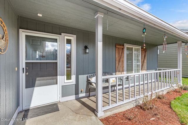 1207 E Horsehaven AVE, Post Falls, ID 83854