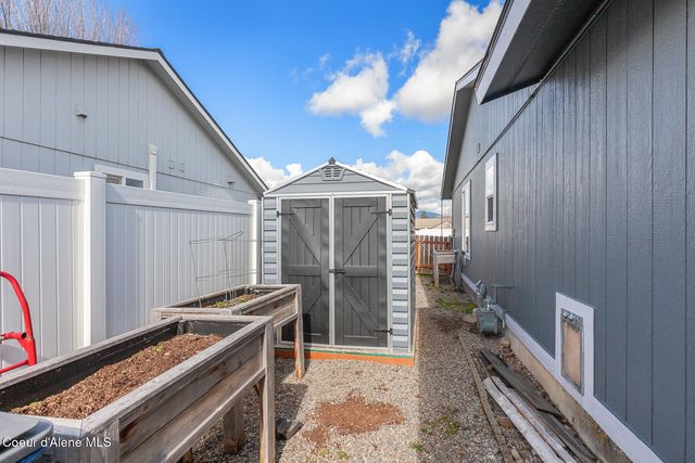 1207 E Horsehaven AVE, Post Falls, ID 83854