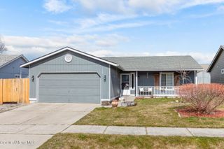 1207 E Horsehaven AVE, Post Falls, ID 83854