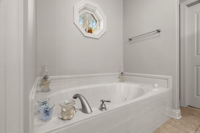 21619 Twin Bluff Loop, Roland, AR 72135