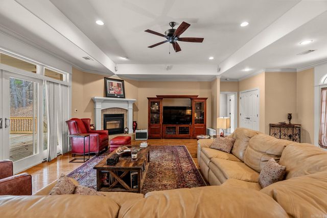 21619 Twin Bluff Loop, Roland, AR 72135