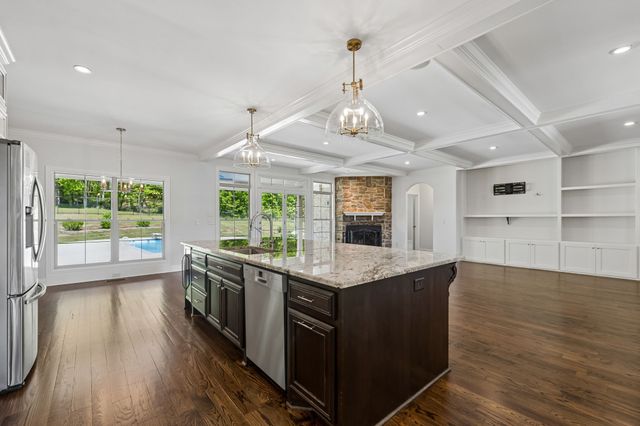 4816 Harpeth Peytonsville Rd, Thompsons Station, TN 37179