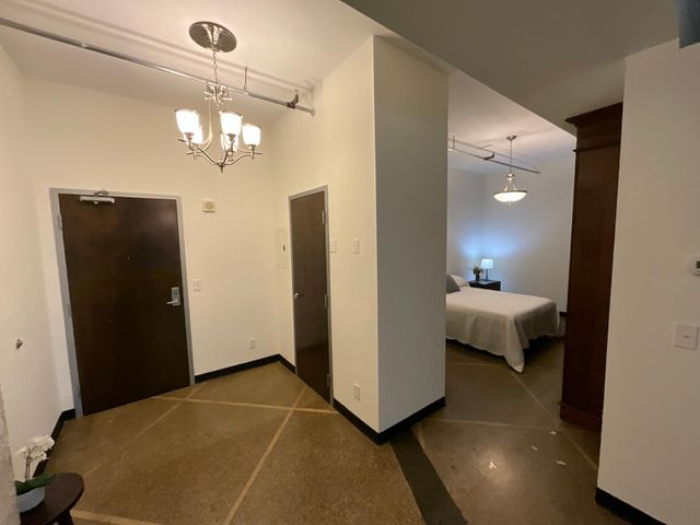 350 Saint Peter Street 405, Saint Paul, MN 55102