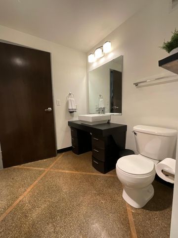 350 Saint Peter Street 405, Saint Paul, MN 55102