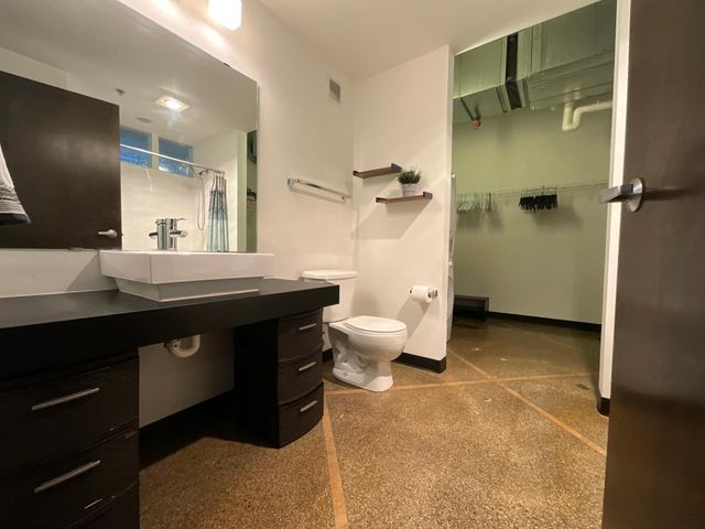 350 Saint Peter Street 405, Saint Paul, MN 55102