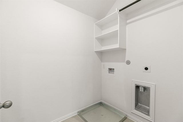 2214 Villa Clara Drive, Friendswood, TX 77546