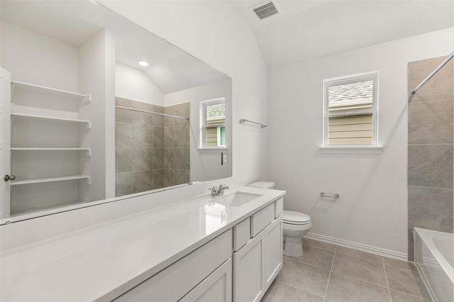 2214 Villa Clara Drive, Friendswood, TX 77546