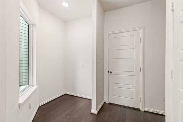 2214 Villa Clara Drive, Friendswood, TX 77546