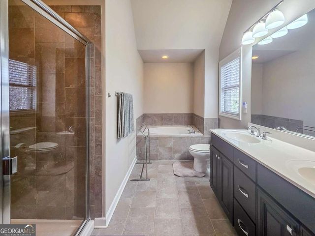 7910 Willoughby Court, Alpharetta, GA 30005