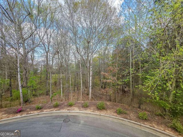 7910 Willoughby Court, Alpharetta, GA 30005