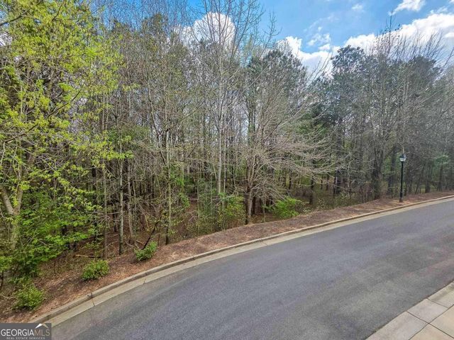 7910 Willoughby Court, Alpharetta, GA 30005