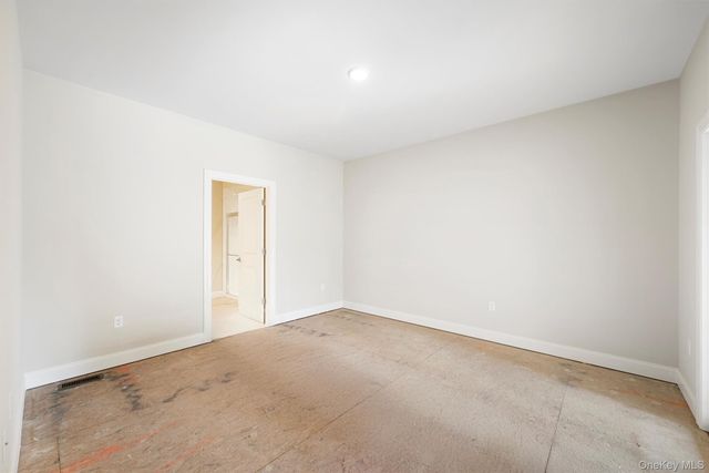 27 Ottaway Lane, Campbell Hall, NY 10916