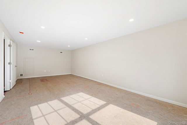 27 Ottaway Lane, Campbell Hall, NY 10916