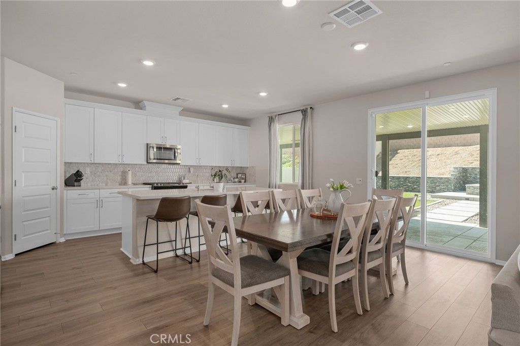 Image 13 of property listing at 11639 Weiskopf Way, Beaumont, CA 92223