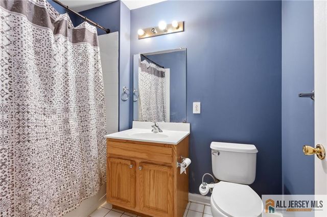 358 Rector Street 302, Perth Amboy, NJ 08861