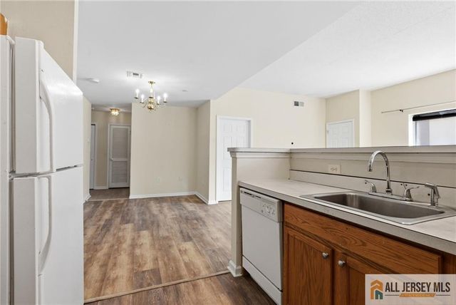 358 Rector Street 302, Perth Amboy, NJ 08861