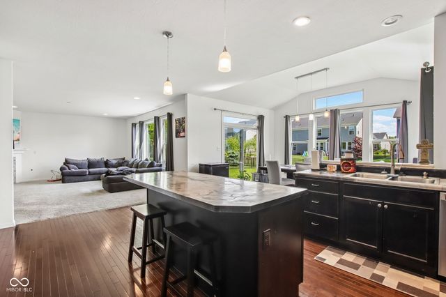 6365 W Riverside Road, Mccordsville, IN 46055
