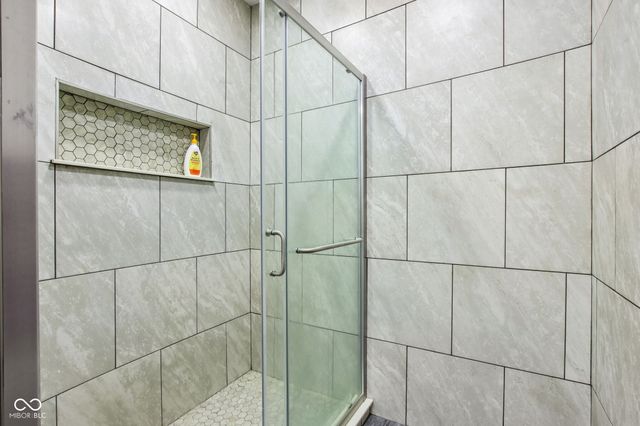 6365 W Riverside Road, Mccordsville, IN 46055