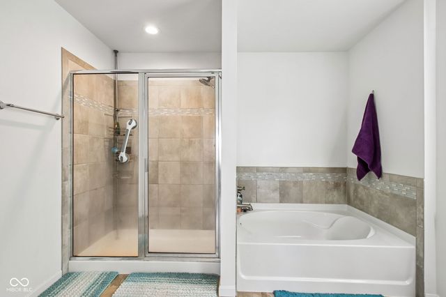 6365 W Riverside Road, Mccordsville, IN 46055