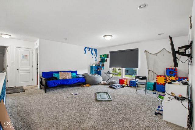 6365 W Riverside Road, Mccordsville, IN 46055