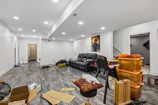 6365 W Riverside Road, Mccordsville, IN 46055