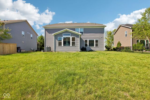 6365 W Riverside Road, Mccordsville, IN 46055