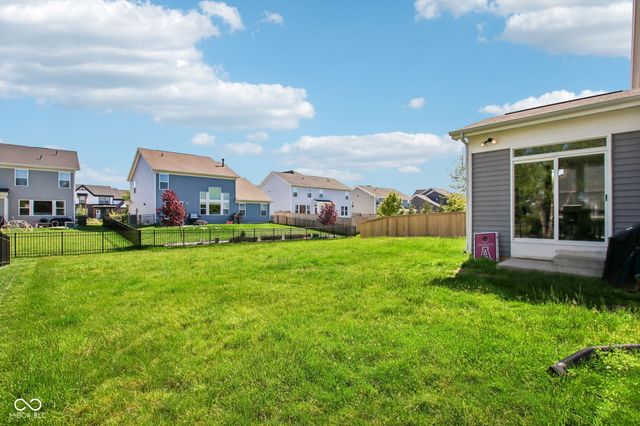 6365 W Riverside Road, Mccordsville, IN 46055