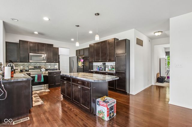 6365 W Riverside Road, Mccordsville, IN 46055