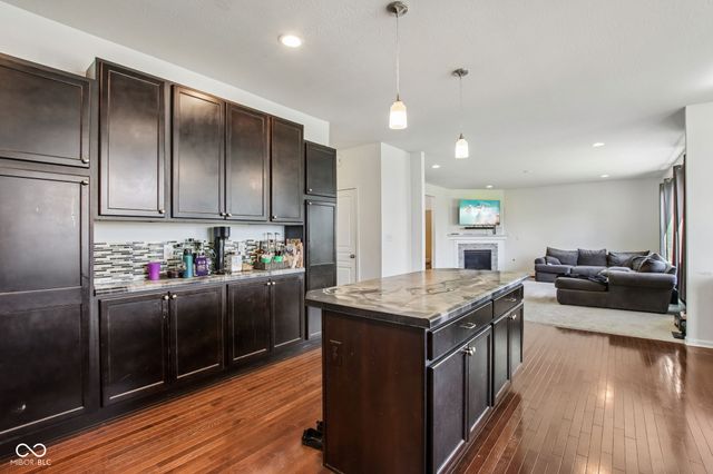 6365 W Riverside Road, Mccordsville, IN 46055
