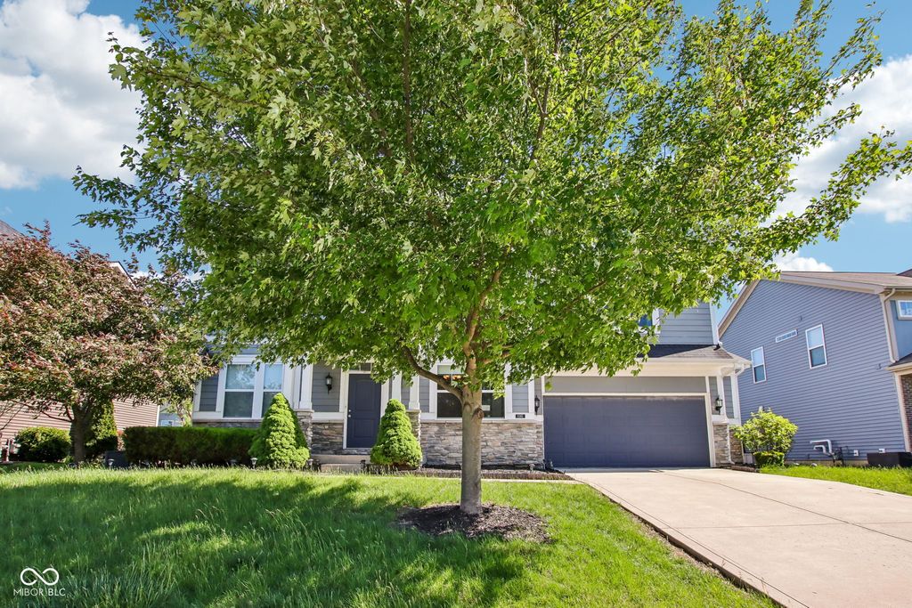 6365 W Riverside Road, Mccordsville, IN 46055