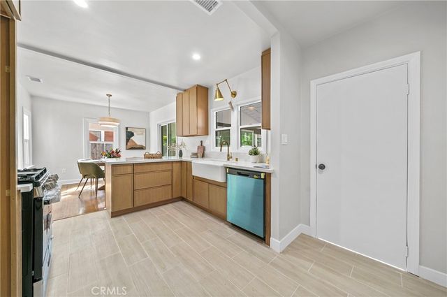 612 King Street, Monrovia, CA 91006