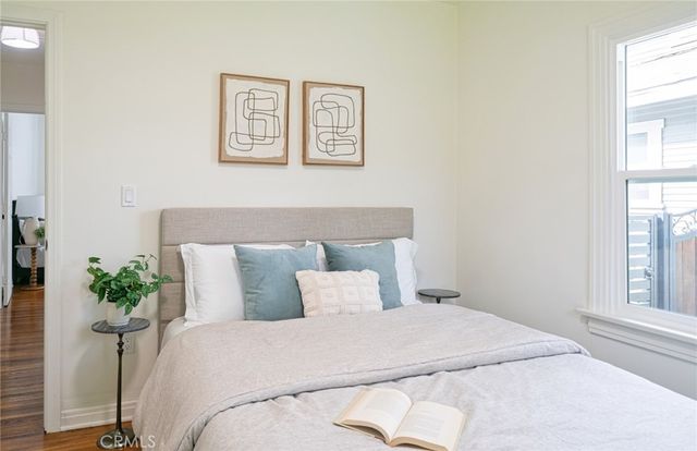 612 King Street, Monrovia, CA 91006