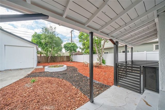 612 King Street, Monrovia, CA 91006