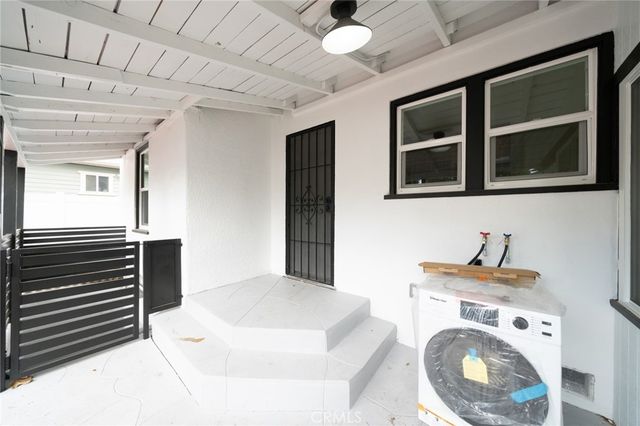612 King Street, Monrovia, CA 91006
