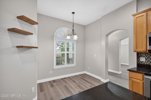 7834 CHASE MEADOWS Drive W, Jacksonville, FL 32256