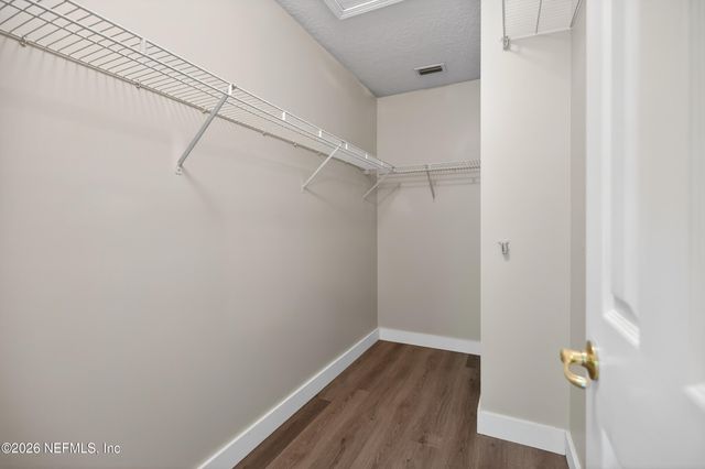 7834 CHASE MEADOWS Drive W, Jacksonville, FL 32256