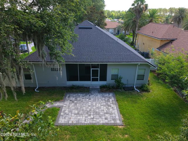 7834 CHASE MEADOWS Drive W, Jacksonville, FL 32256