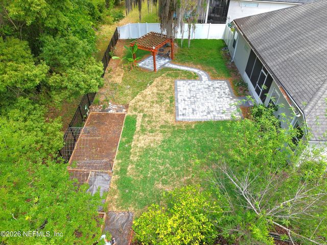7834 CHASE MEADOWS Drive W, Jacksonville, FL 32256