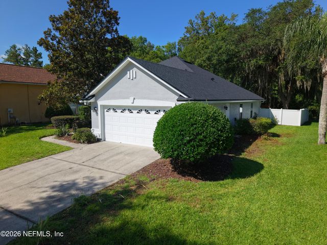 7834 CHASE MEADOWS Drive W, Jacksonville, FL 32256