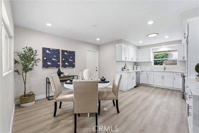 10377 Morning Glory Ave, Fountain Valley, CA 92708