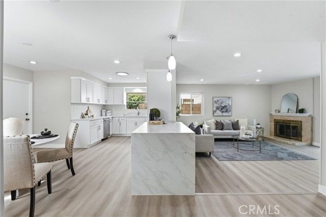 10377 Morning Glory Ave, Fountain Valley, CA 92708