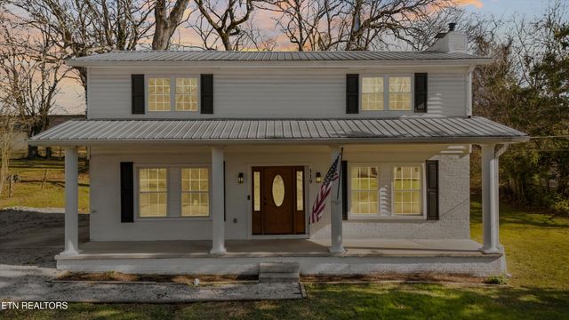 119 Baumgartner Rd, Harriman, TN 37748