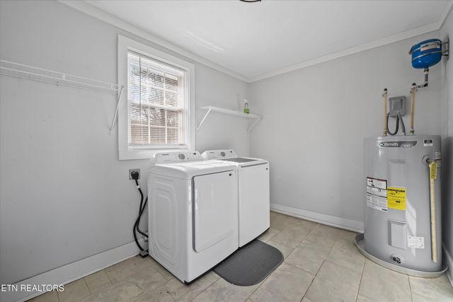 119 Baumgartner Rd, Harriman, TN 37748