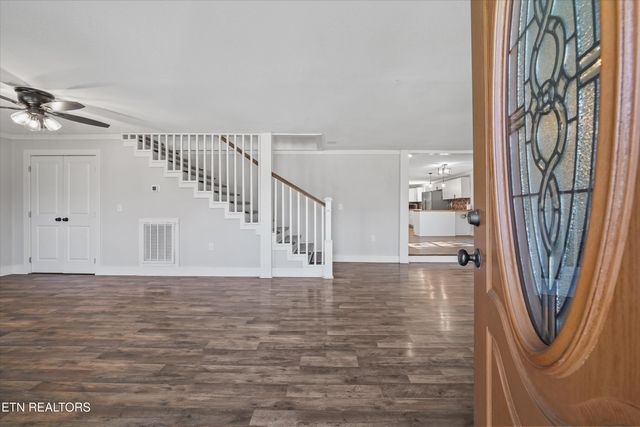 119 Baumgartner Rd, Harriman, TN 37748