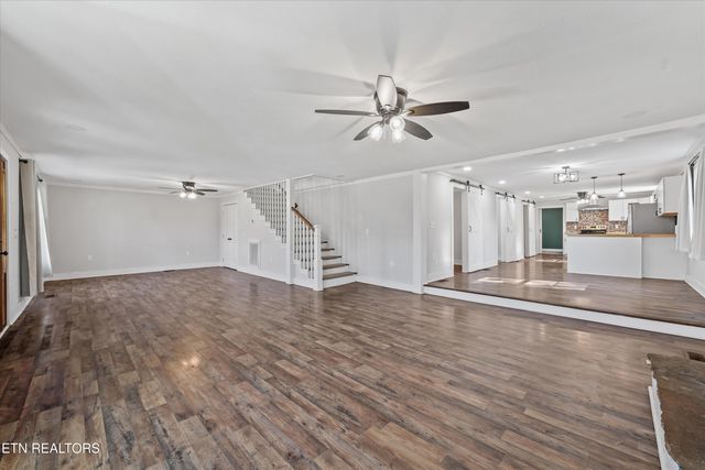 119 Baumgartner Rd, Harriman, TN 37748