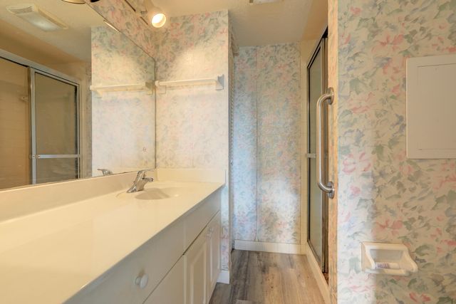 1100 Ponce De Leon Circle 305, Vero Beach, FL 32960