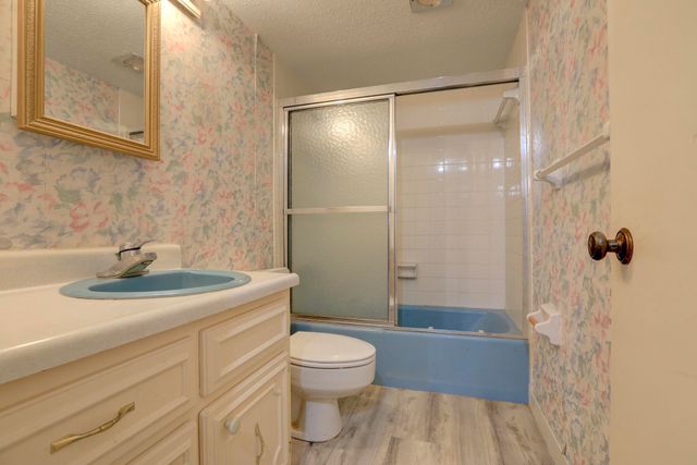 1100 Ponce De Leon Circle 305, Vero Beach, FL 32960