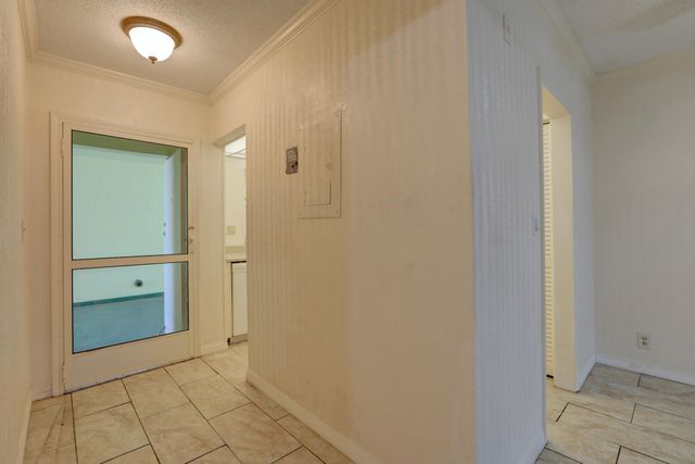 1100 Ponce De Leon Circle 305, Vero Beach, FL 32960