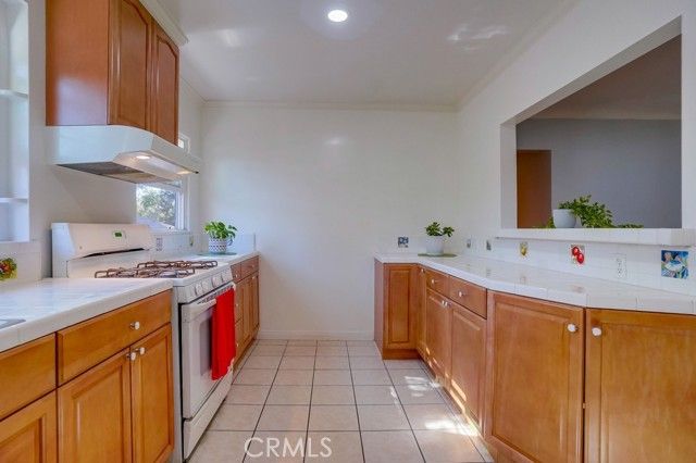 2504 Piedmont Avenue, Montrose, CA 91020